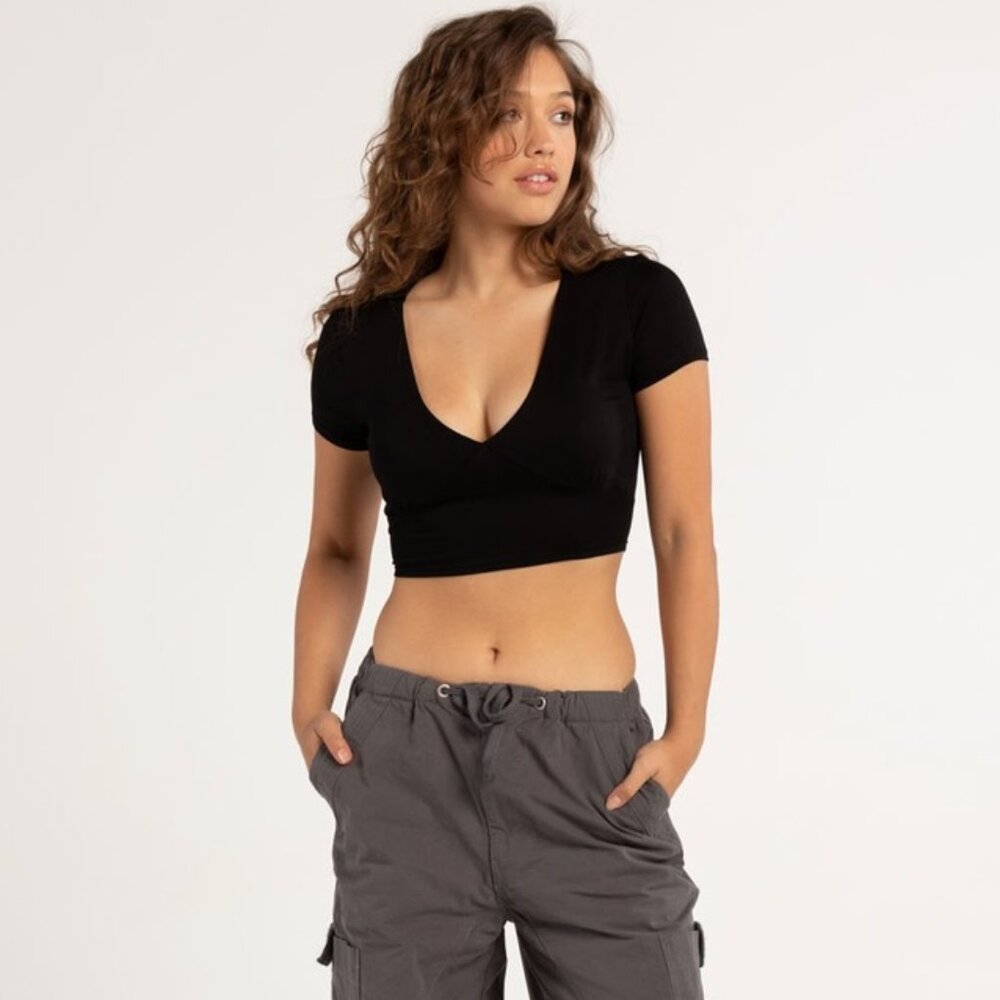 RSQ Black Crossover Open Back Crop Top Size XS